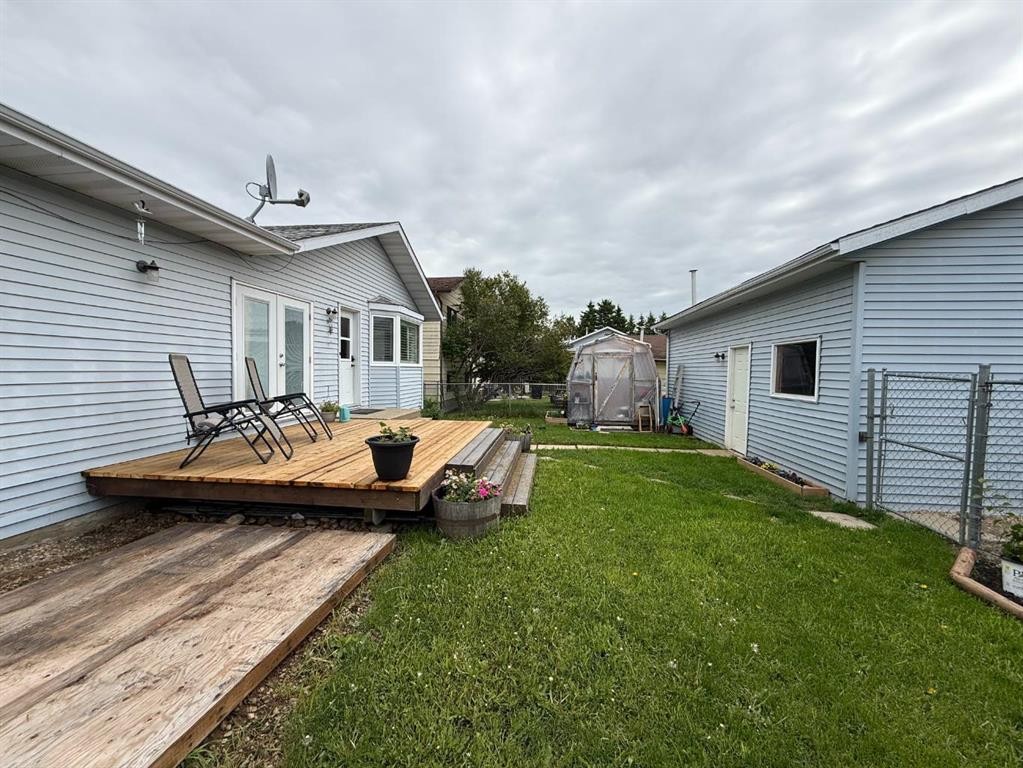 8 Harolds Hollow, Whitecourt, AB - Outdoor With Deck Patio Veranda With Exterior