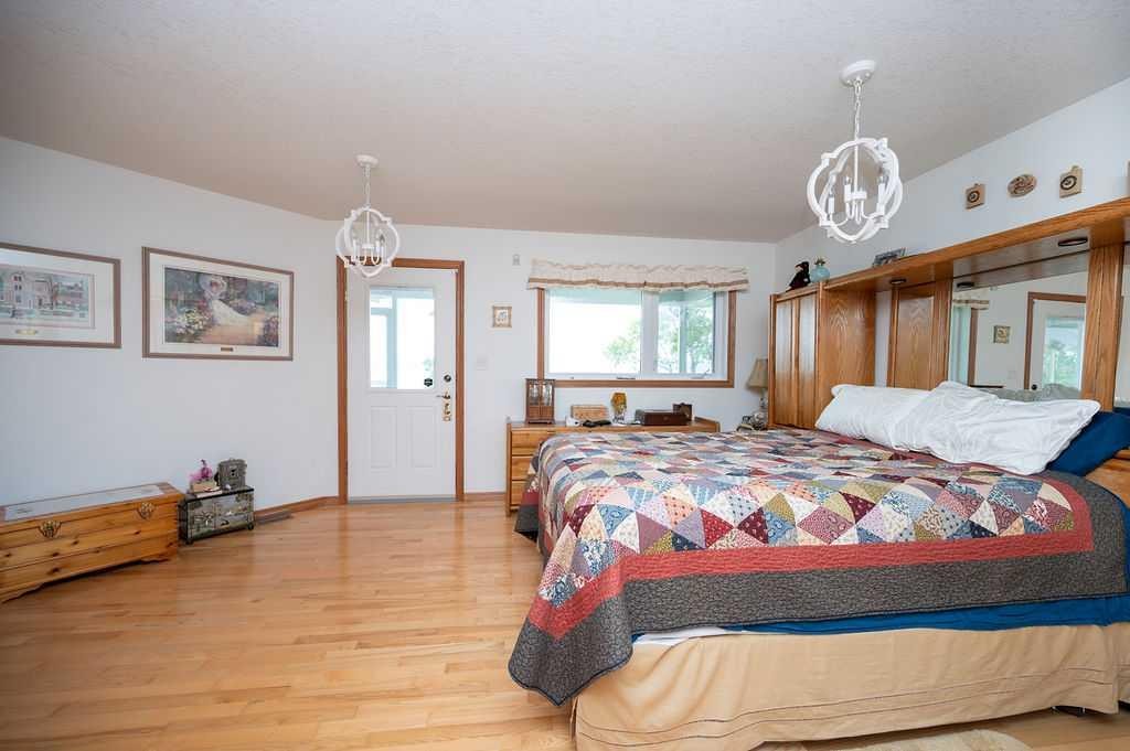 412 Willow Drive, Sunset Beach, AB
