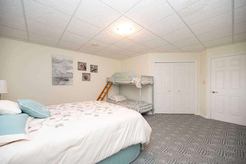 412 Willow Drive, Sunset Beach, AB