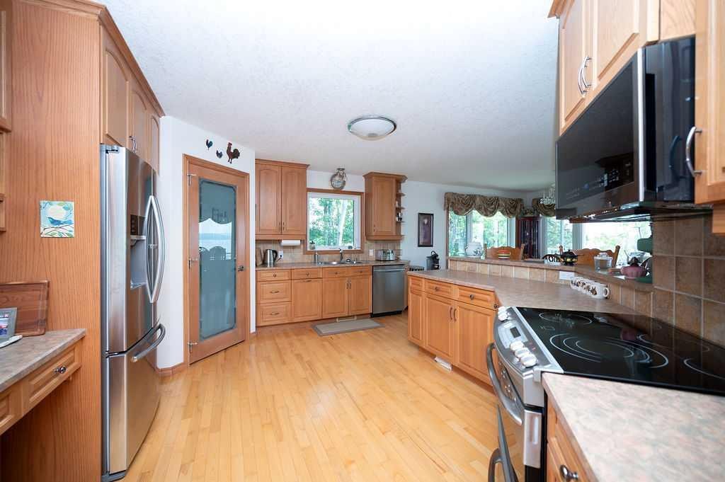412 Willow Drive, Sunset Beach, AB