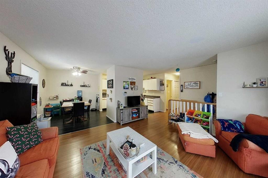 5802-12 Avenue, Edson, AB