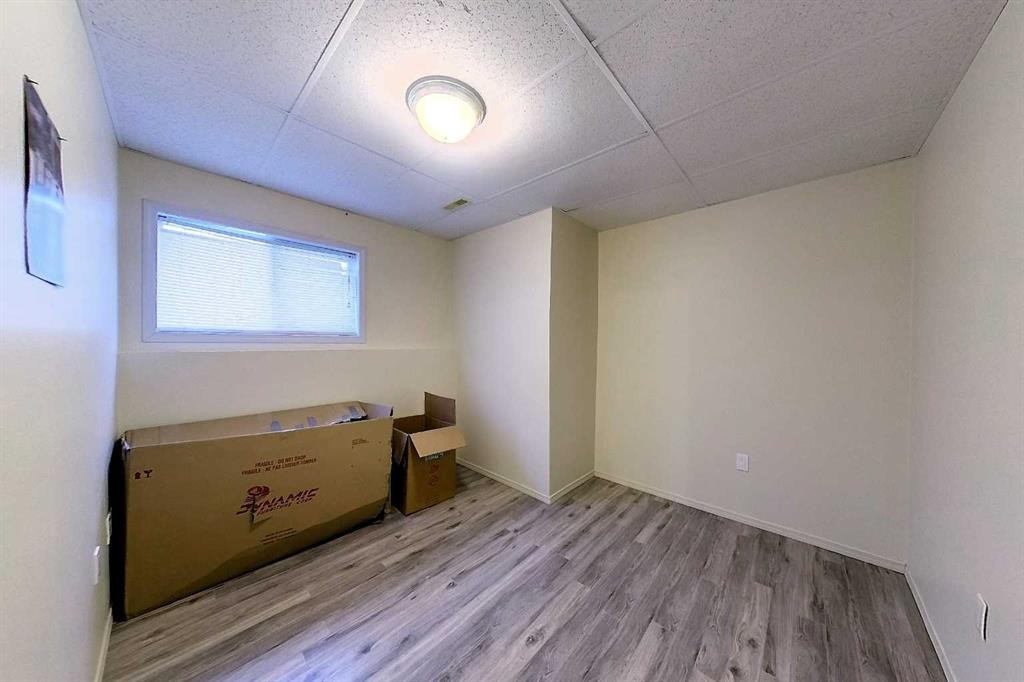 5802-12 Avenue, Edson, AB