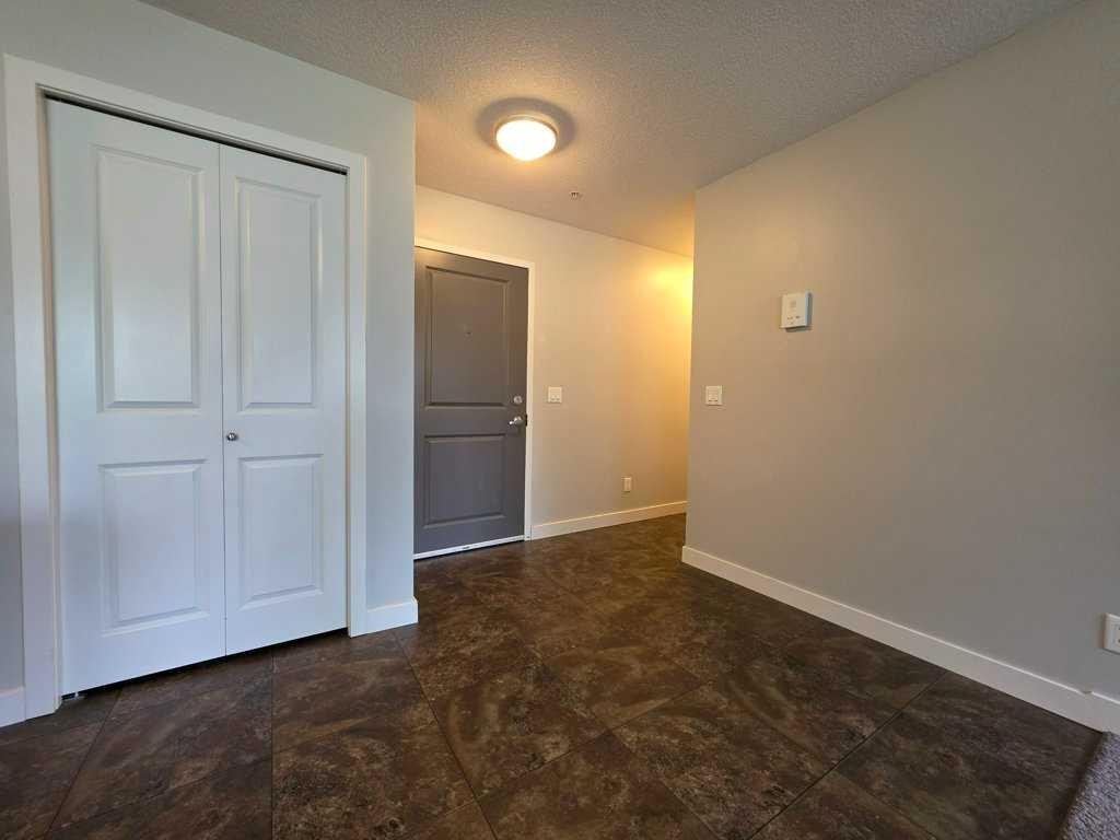 102-709 6 Ave Se, Slave Lake, AB