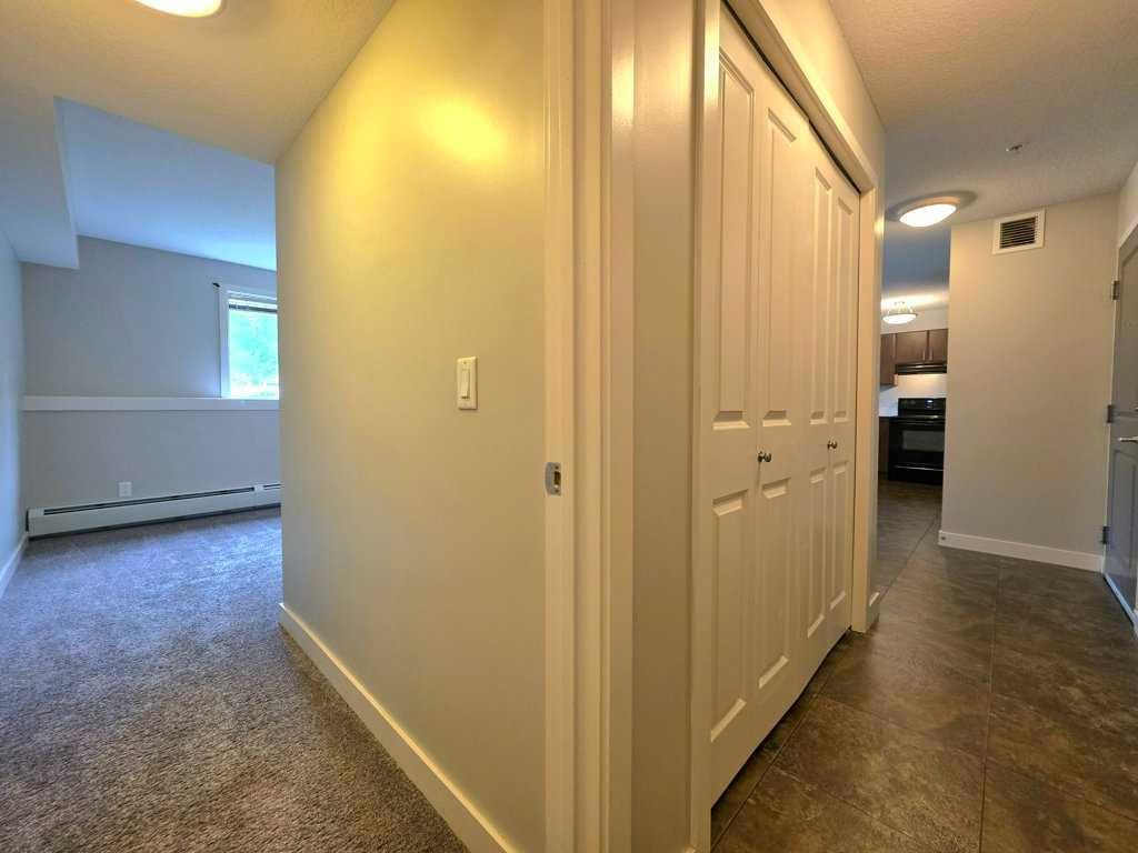 102-709 6 Ave Se, Slave Lake, AB