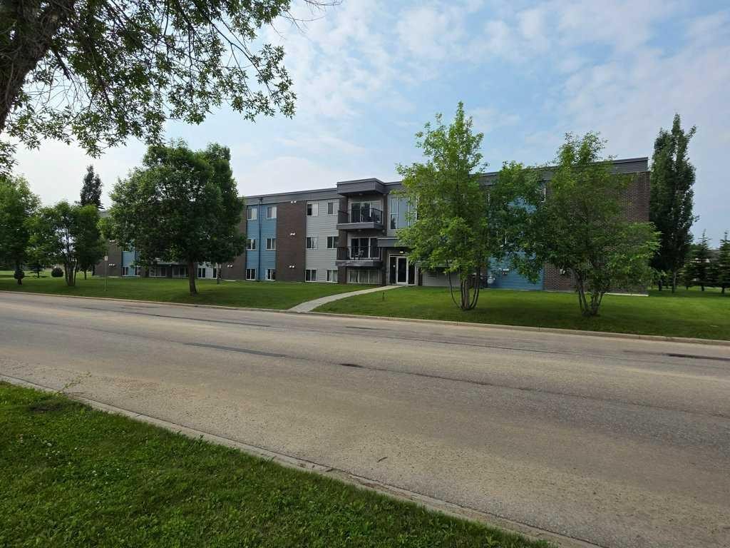102-709 6 Ave Se, Slave Lake, AB