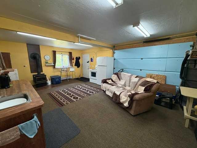 1856 Highway 813, Calling Lake, AB