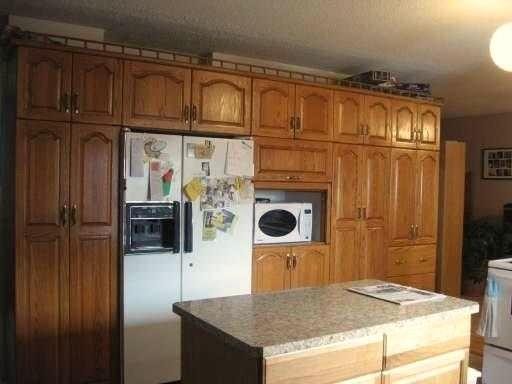 813 7 A Street, Fox Creek, AB