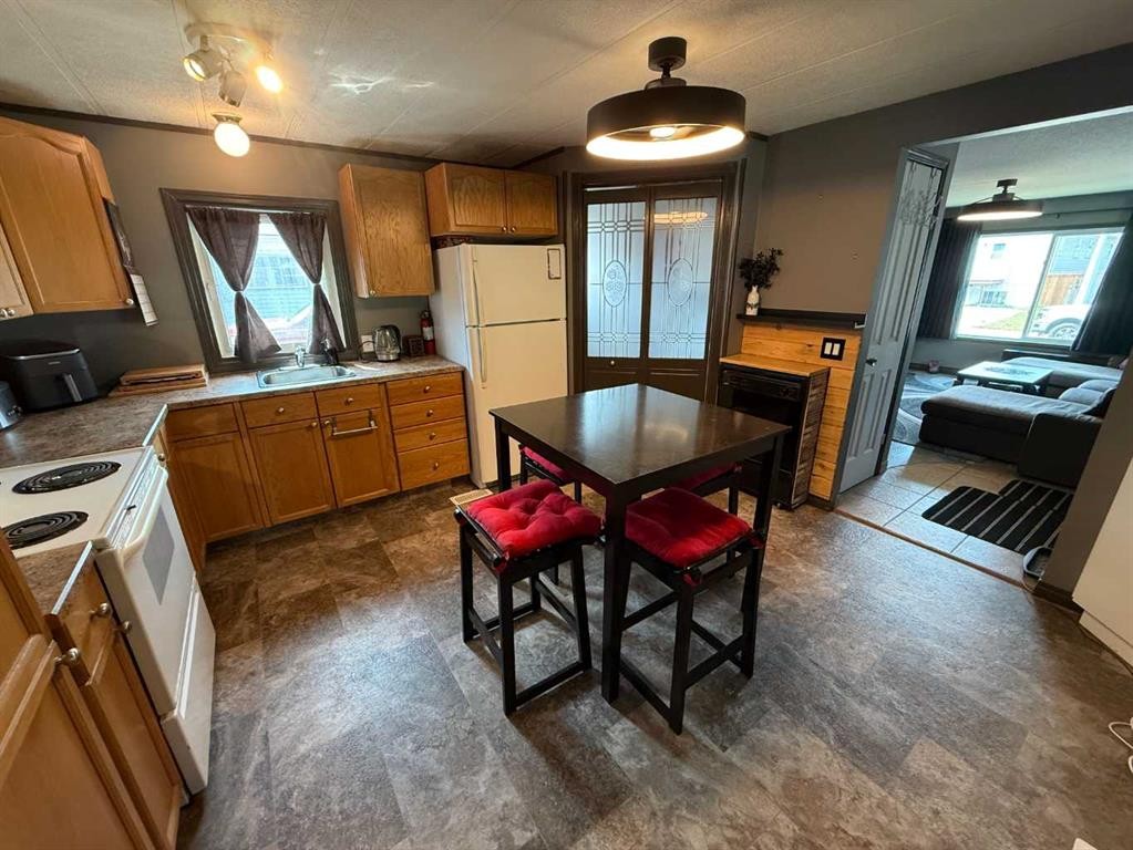101 Litke Cove, Hinton, AB - Indoor