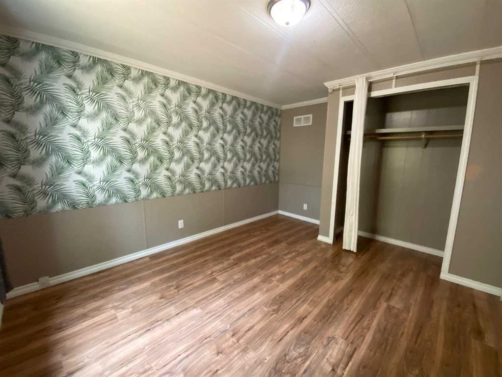 70-810 56 Street, Edson, AB