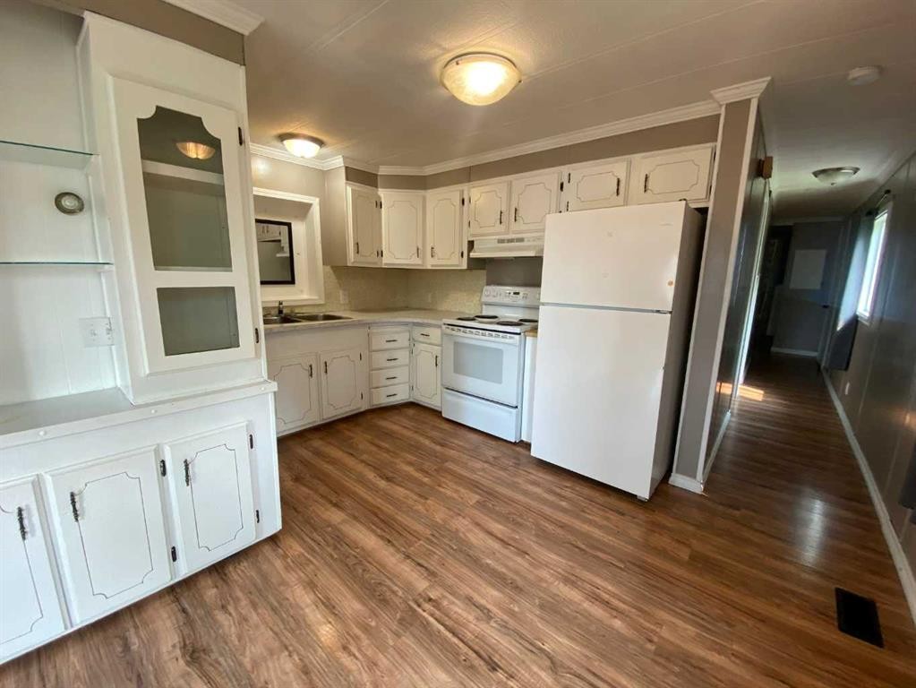 70-810 56 Street, Edson, AB