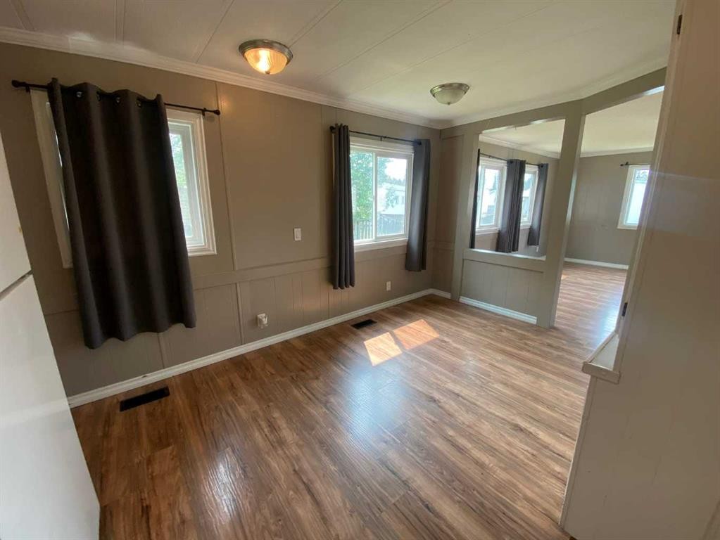 70-810 56 Street, Edson, AB