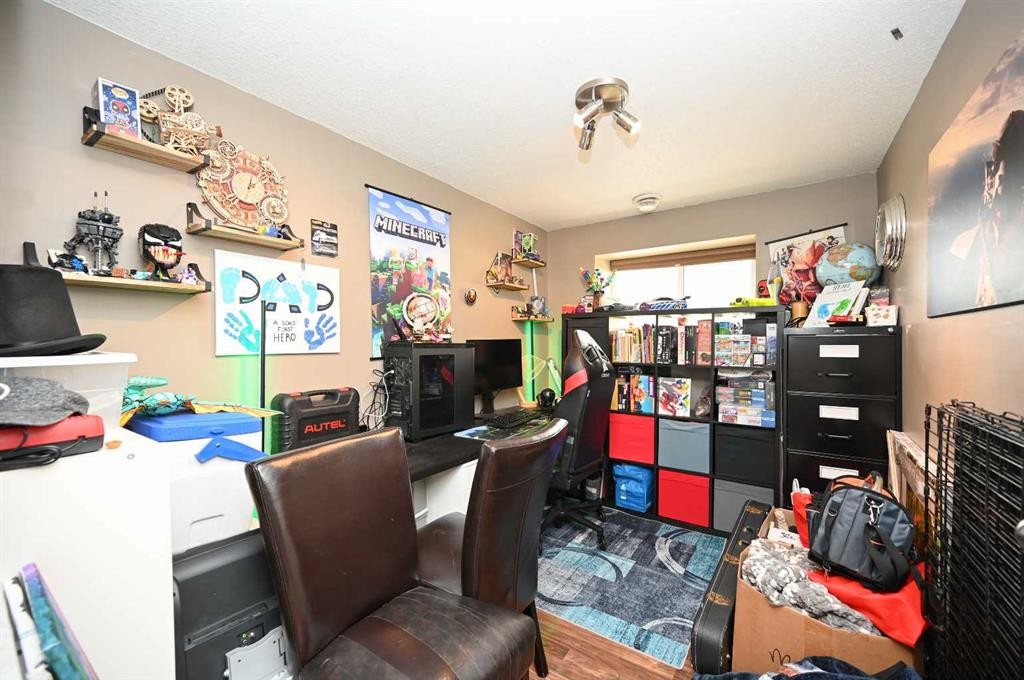5005 44 Avenue, Athabasca, AB