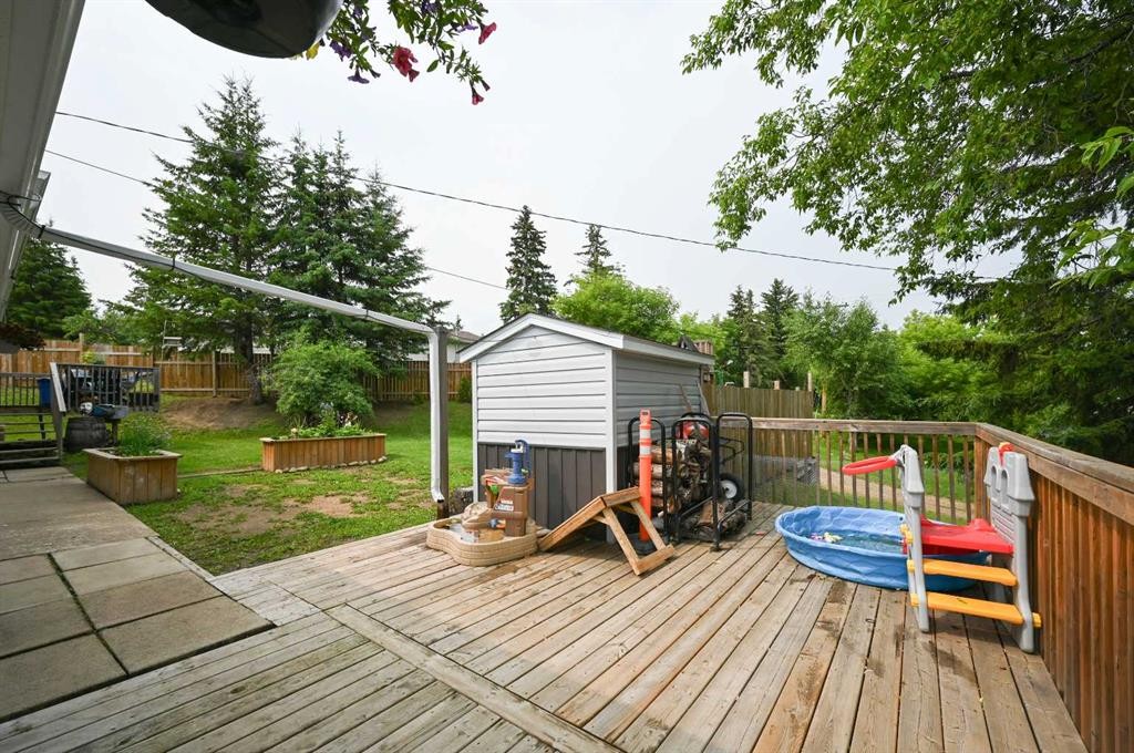 5005 44 Avenue, Athabasca, AB