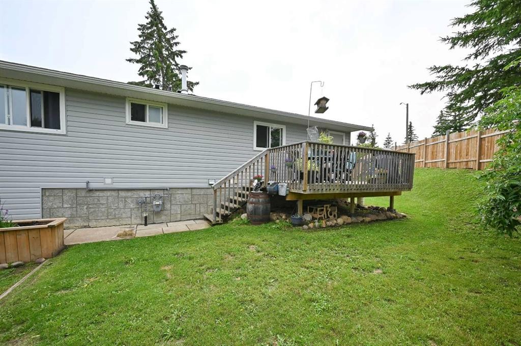 5005 44 Avenue, Athabasca, AB