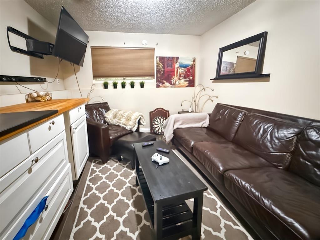 25 Wedow Drive, Whitecourt, AB - Indoor