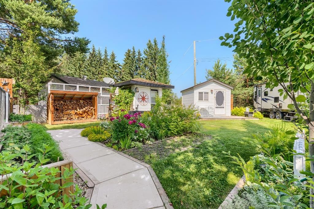 816 Baptiste Drive, West Baptiste, AB - Outdoor