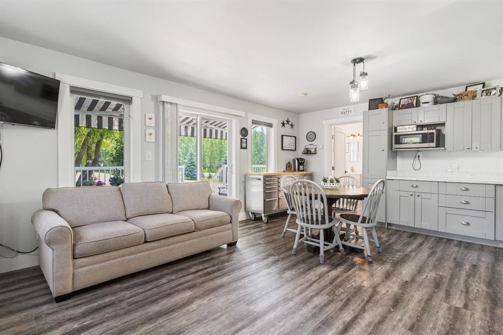 816 Baptiste Drive, West Baptiste, AB - Indoor
