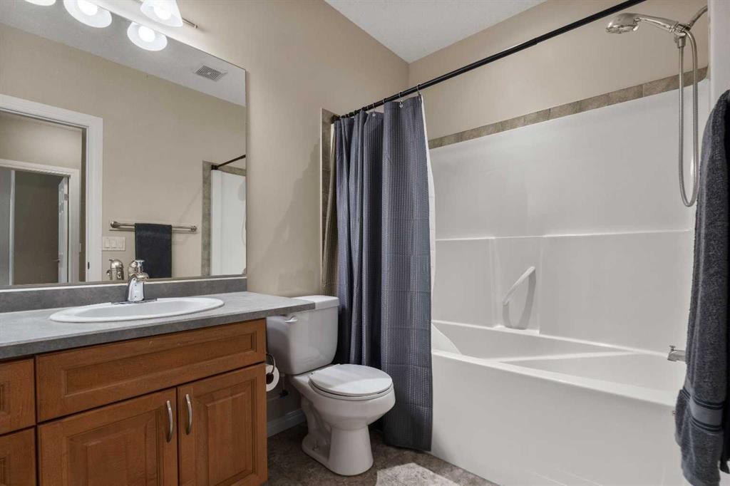 102 Poplar Drive, Whitecourt, AB - Indoor Photo Showing Bathroom