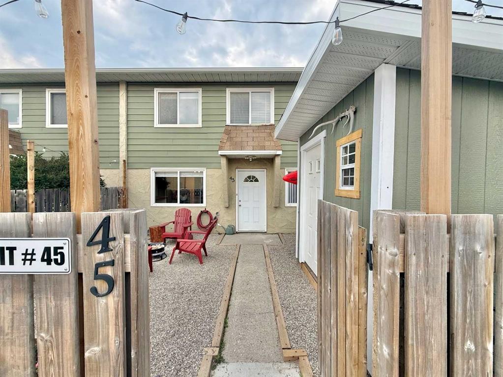 45-101 Mill Street, Hinton, AB - Outdoor