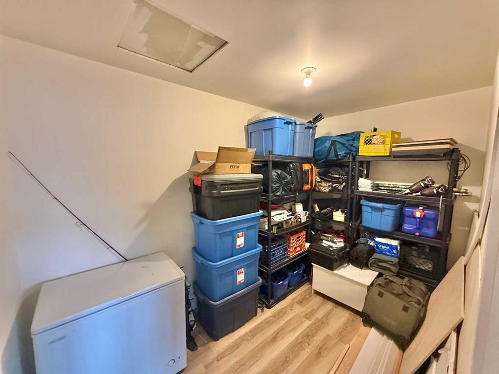 45-101 Mill Street, Hinton, AB - Indoor