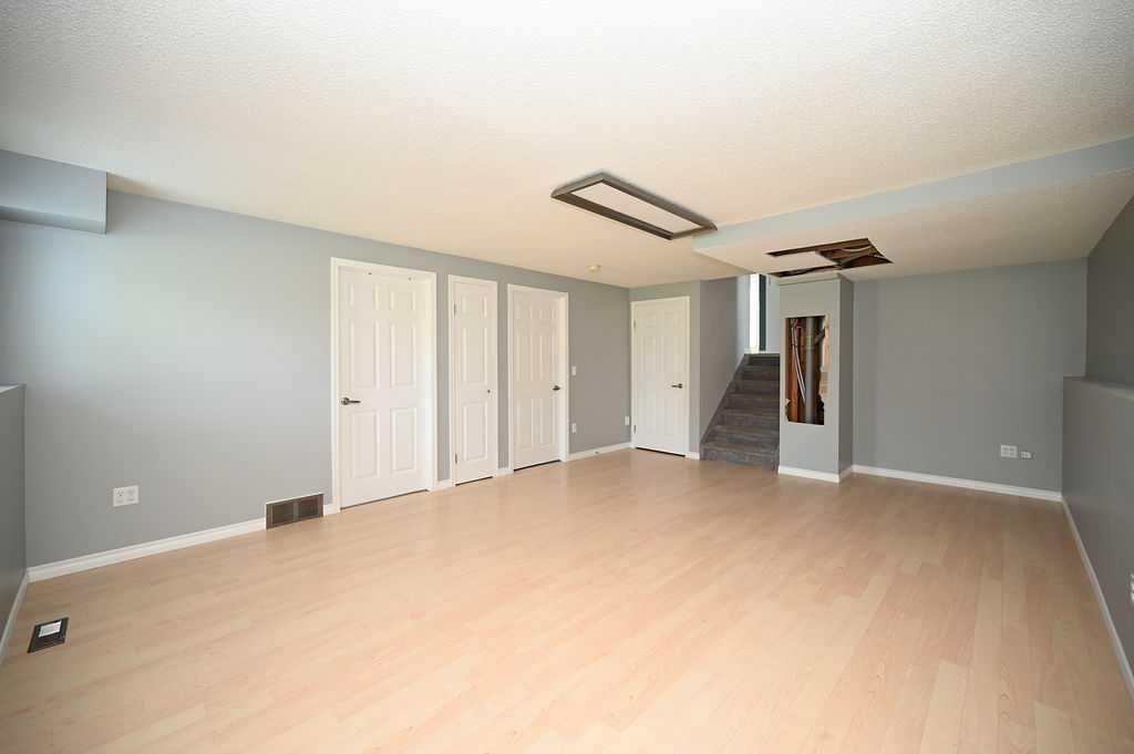 3007 47 Avenue, Athabasca, AB - Indoor Photo Showing Other Room