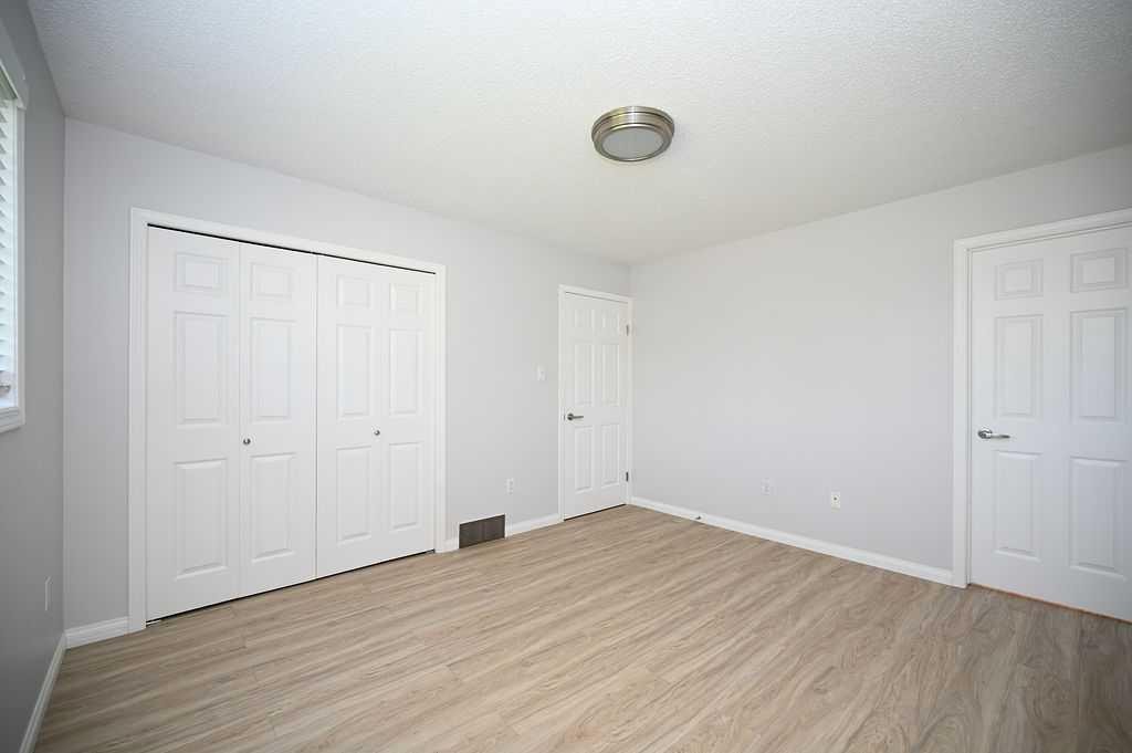 3007 47 Avenue, Athabasca, AB - Indoor Photo Showing Other Room