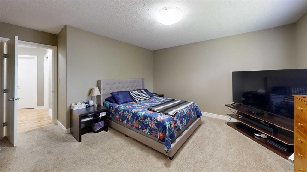 31 Spruce Road, Whitecourt, AB - Indoor Photo Showing Bedroom