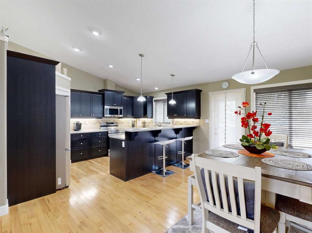 31 Spruce Road, Whitecourt, AB - Indoor Photo Showing Other Room