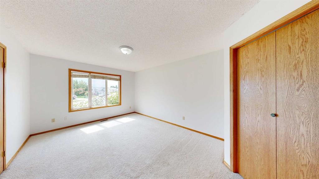 57 Atkinson Crescent, Whitecourt, AB - Indoor Photo Showing Other Room