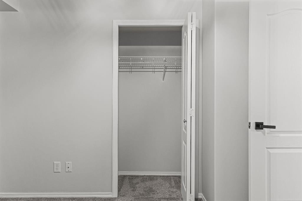 120-300 Palliser Lane, Canmore, AB - Indoor