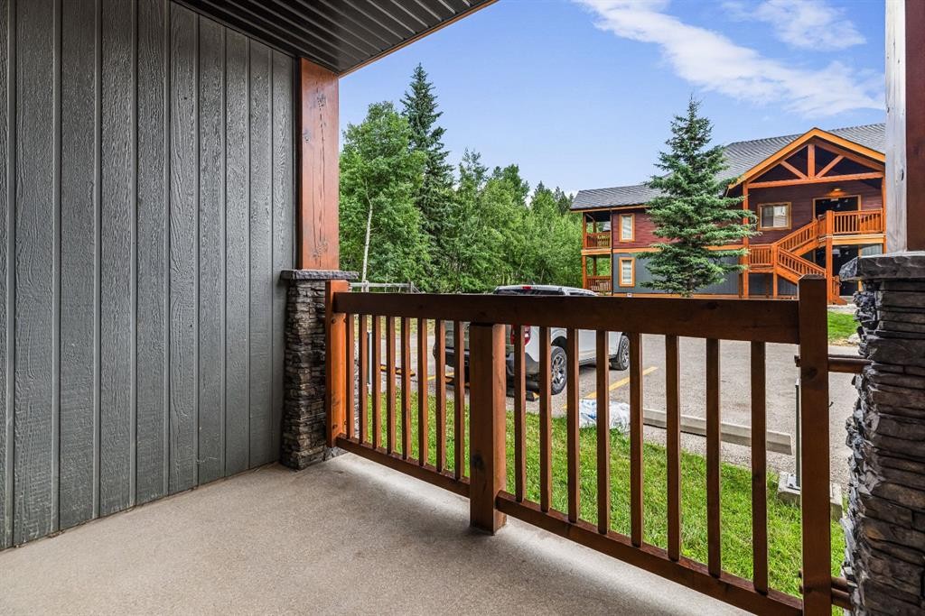 120-300 Palliser Lane, Canmore, AB - Outdoor With Exterior