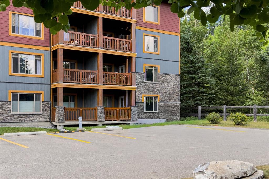 120-300 Palliser Lane, Canmore, AB - Outdoor