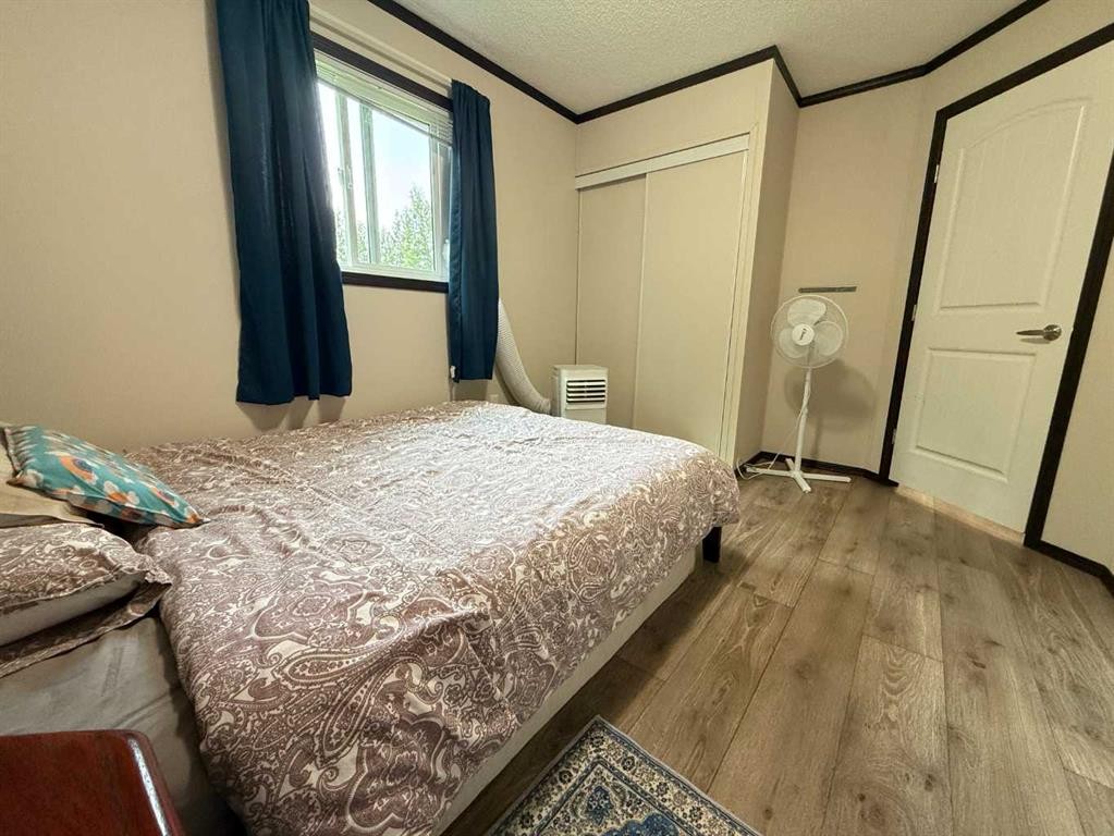 8 131074 Twp Rd 590, Rural Woodlands County, AB - Indoor Photo Showing Bedroom