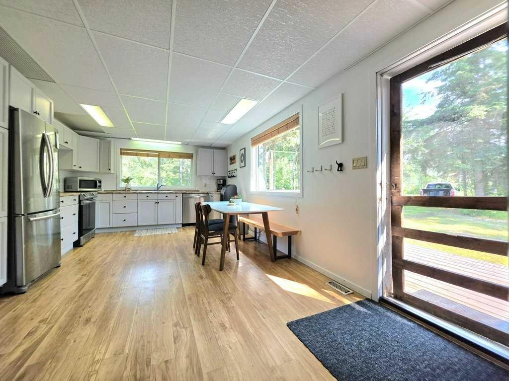 14 Marten Drive, Marten Beach, AB - Indoor
