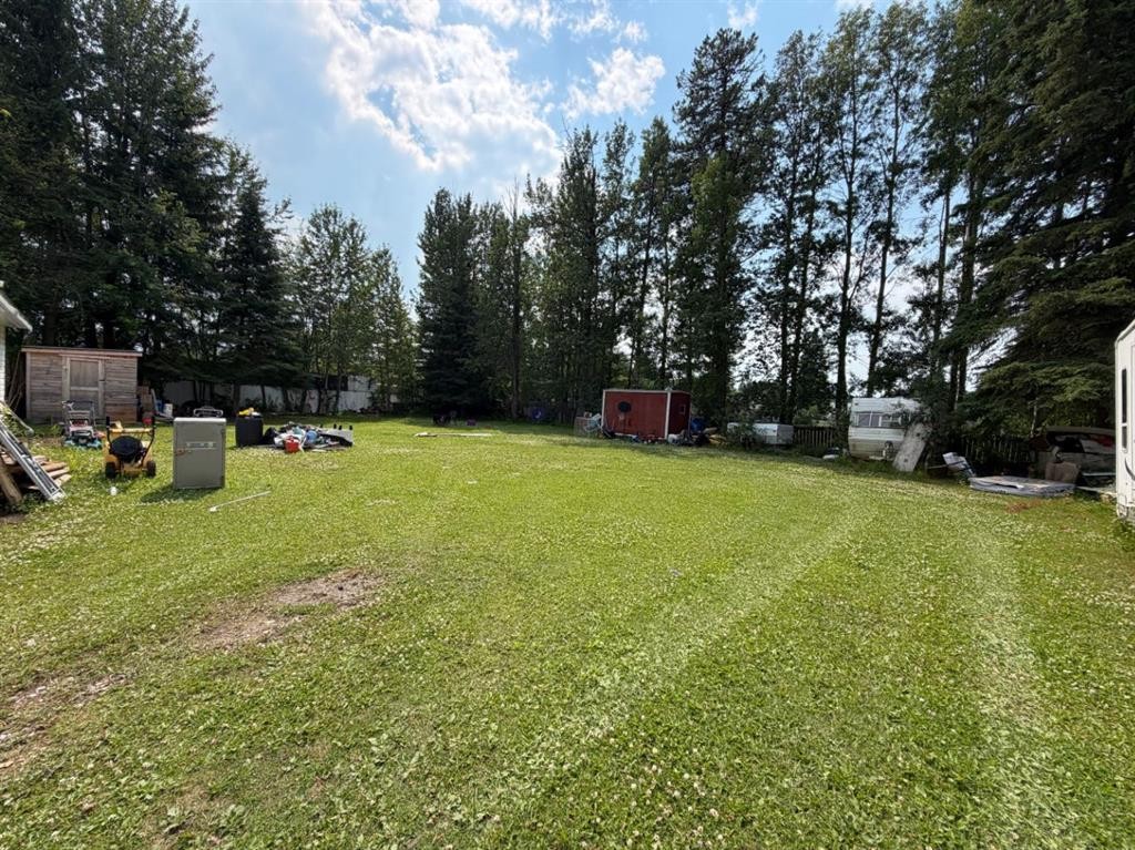 424 68 Street, Edson, AB - Outdoor With Backyard