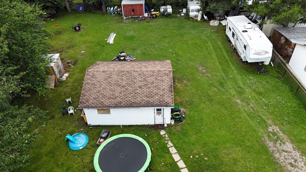 424 68 Street, Edson, AB - Outdoor