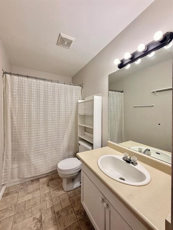 130 1 Street, Blue Ridge, AB - Indoor Photo Showing Bathroom