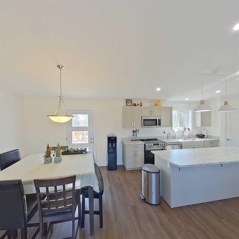 28-590059 Range Road 110, Rural Woodlands County, AB - Indoor