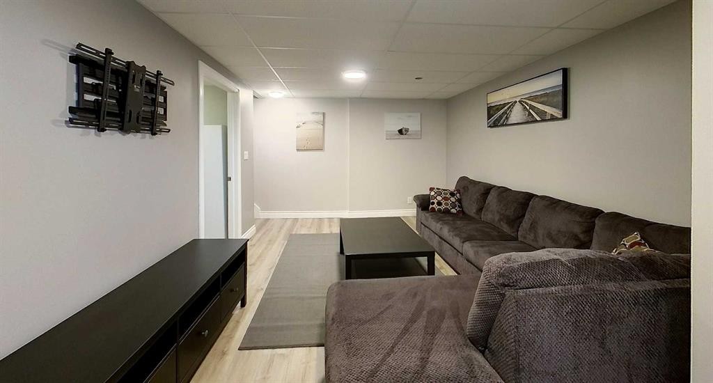 5735 Westhaven Drive, Edson, AB - Indoor