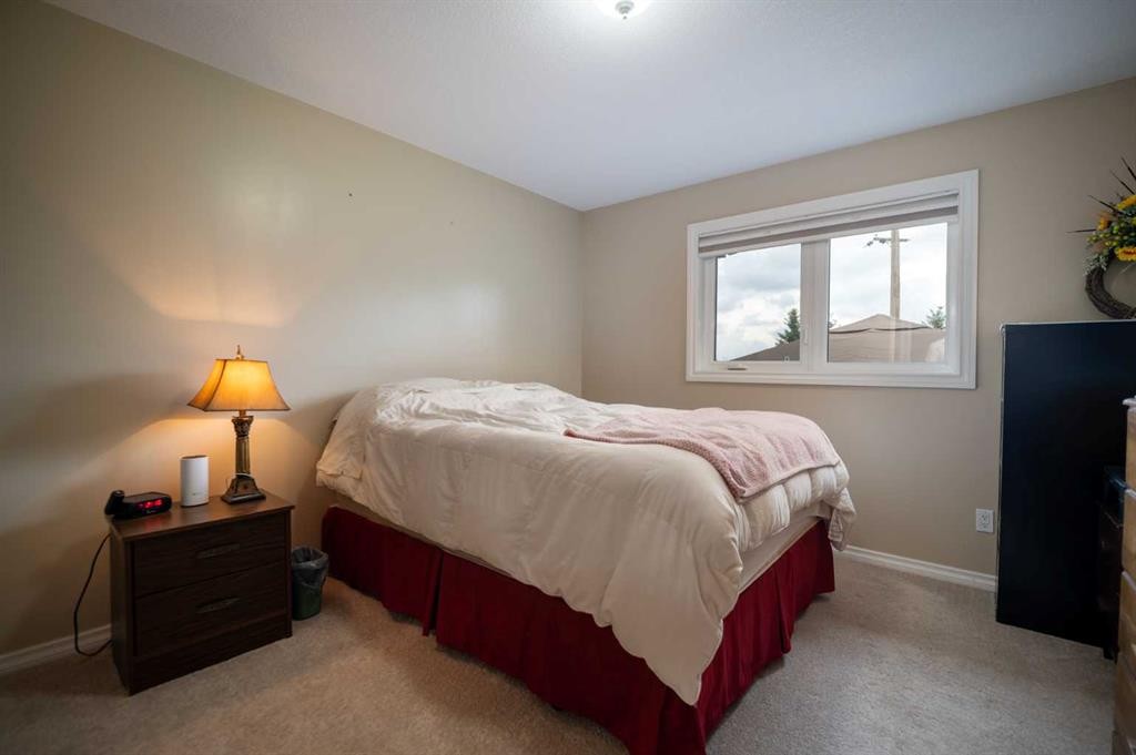 4630-Pine Avenue, Boyle, AB - Indoor Photo Showing Bedroom