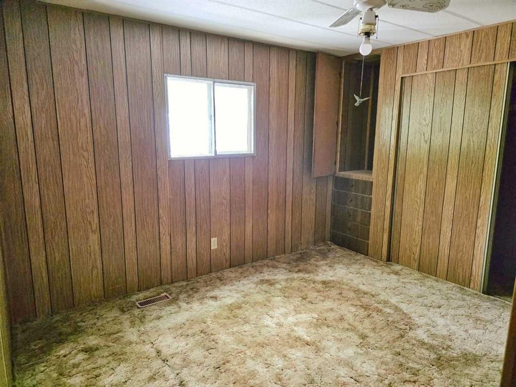 4206 54 Street, Athabasca, AB - Indoor Photo Showing Other Room