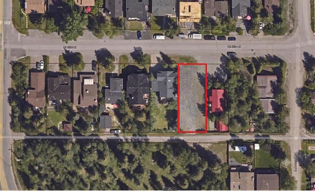 913 15 Street, Canmore, AB