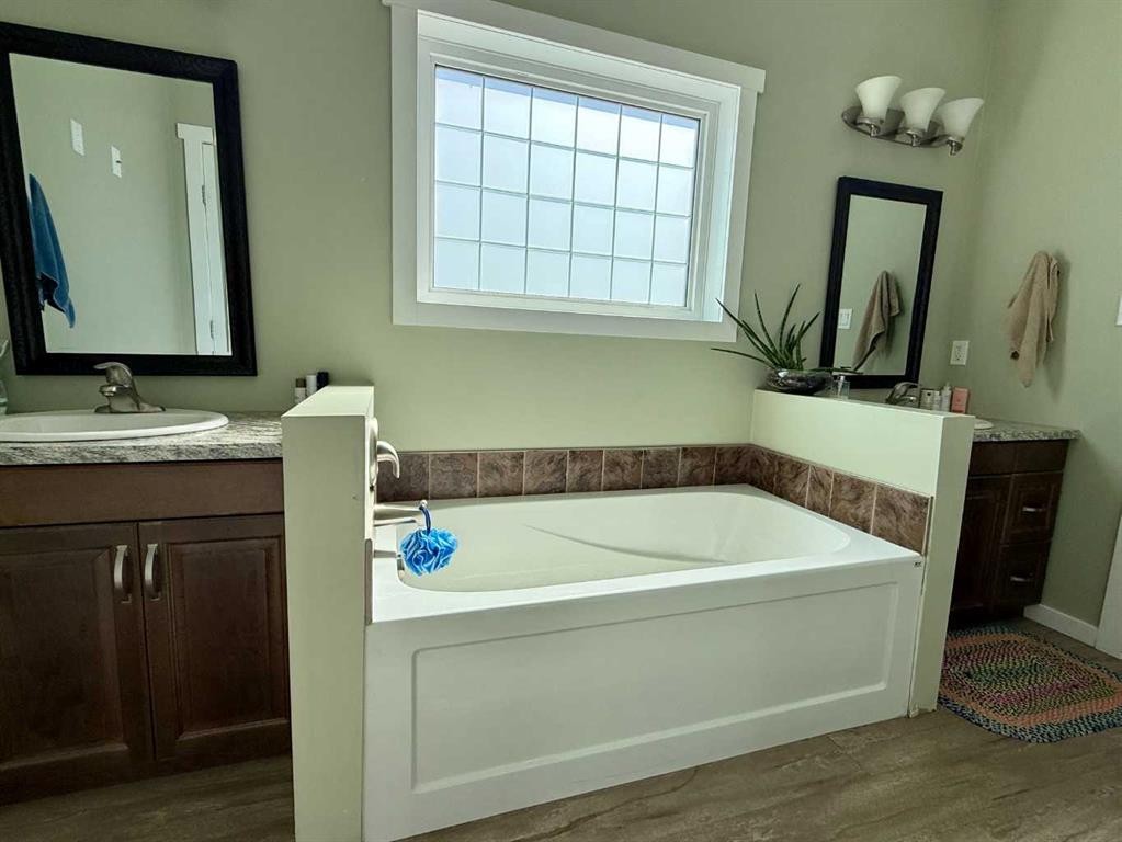 115017 Twp Rd 600A, Rural Woodlands County, AB - Indoor Photo Showing Bathroom