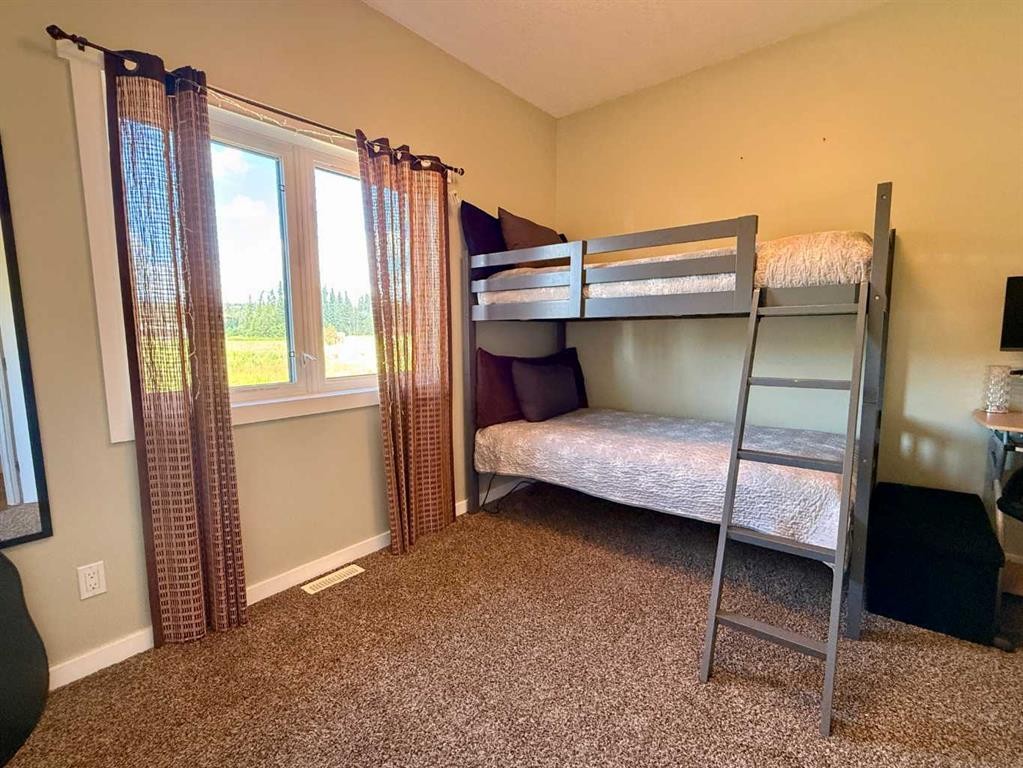 115017 Twp Rd 600A, Rural Woodlands County, AB - Indoor Photo Showing Bedroom
