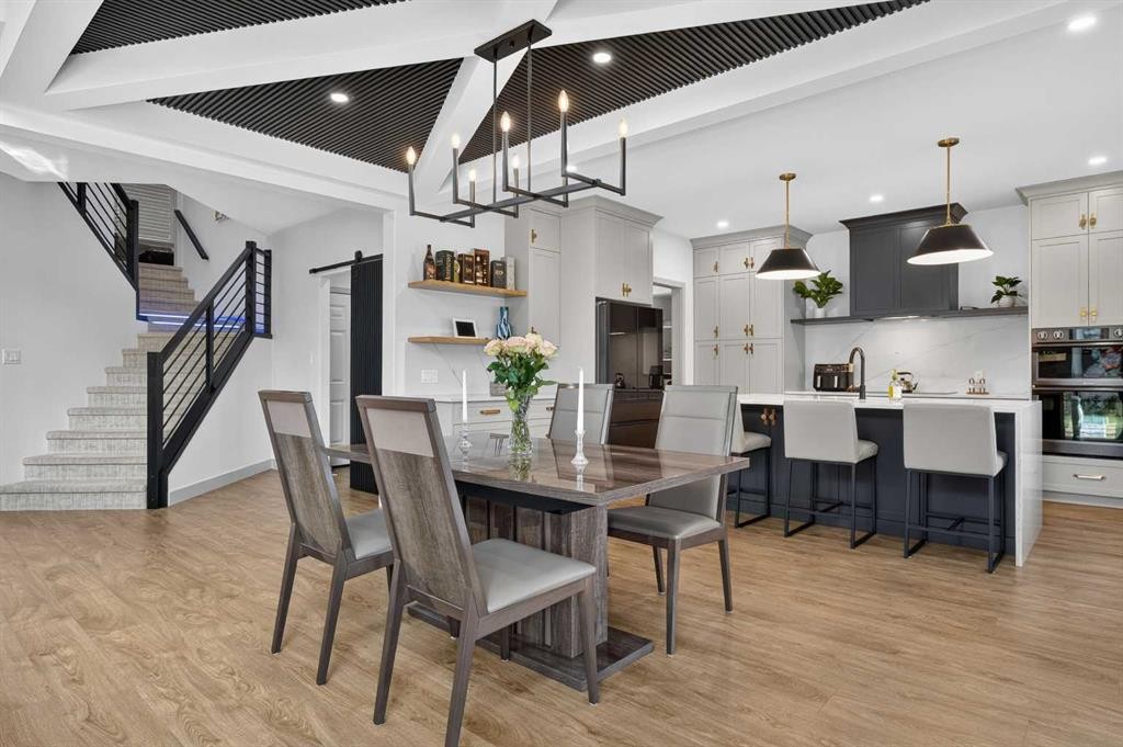 55 Riverdale Bend, Whitecourt, AB - Indoor Photo Showing Dining Room