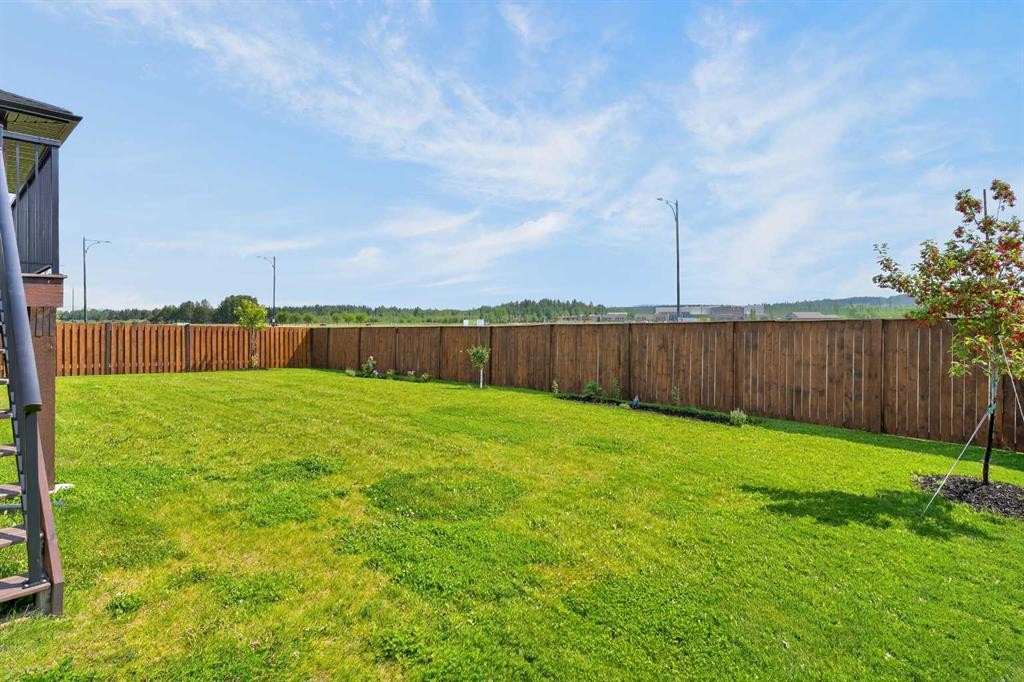 55 Riverdale Bend, Whitecourt, AB - Outdoor