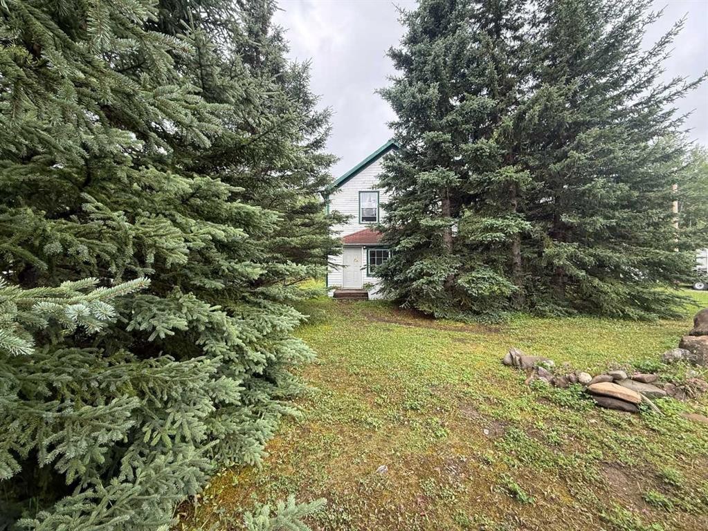 5105 Valley Street, Robb, AB - Outdoor