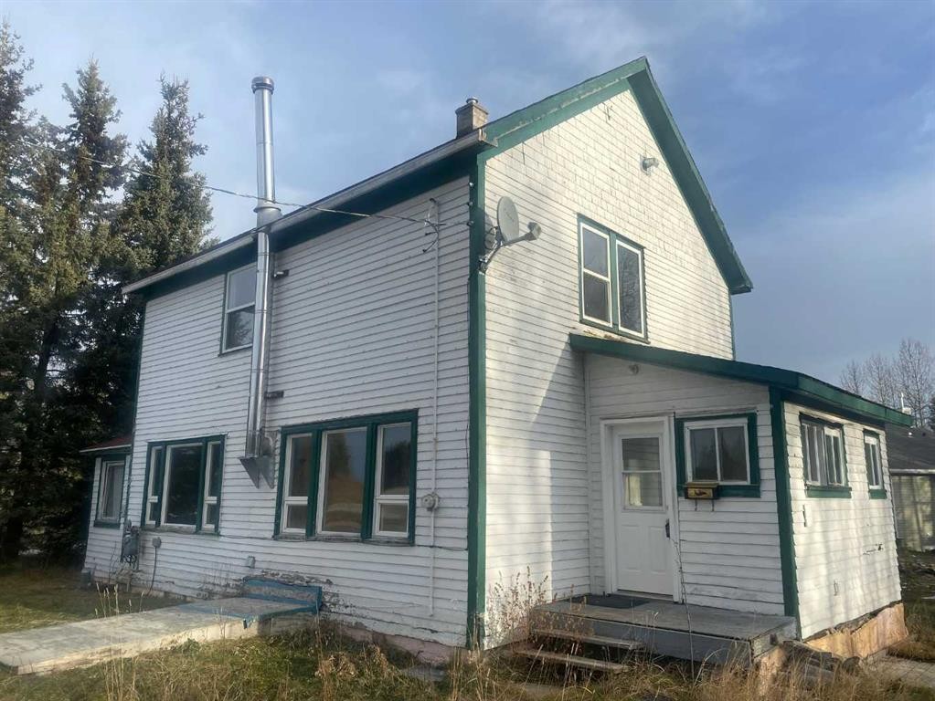 5105 Valley Street, Robb, AB - Outdoor