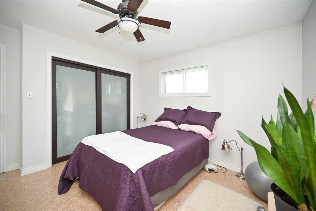 3113 47 Avenue, Athabasca, AB - Indoor Photo Showing Bedroom