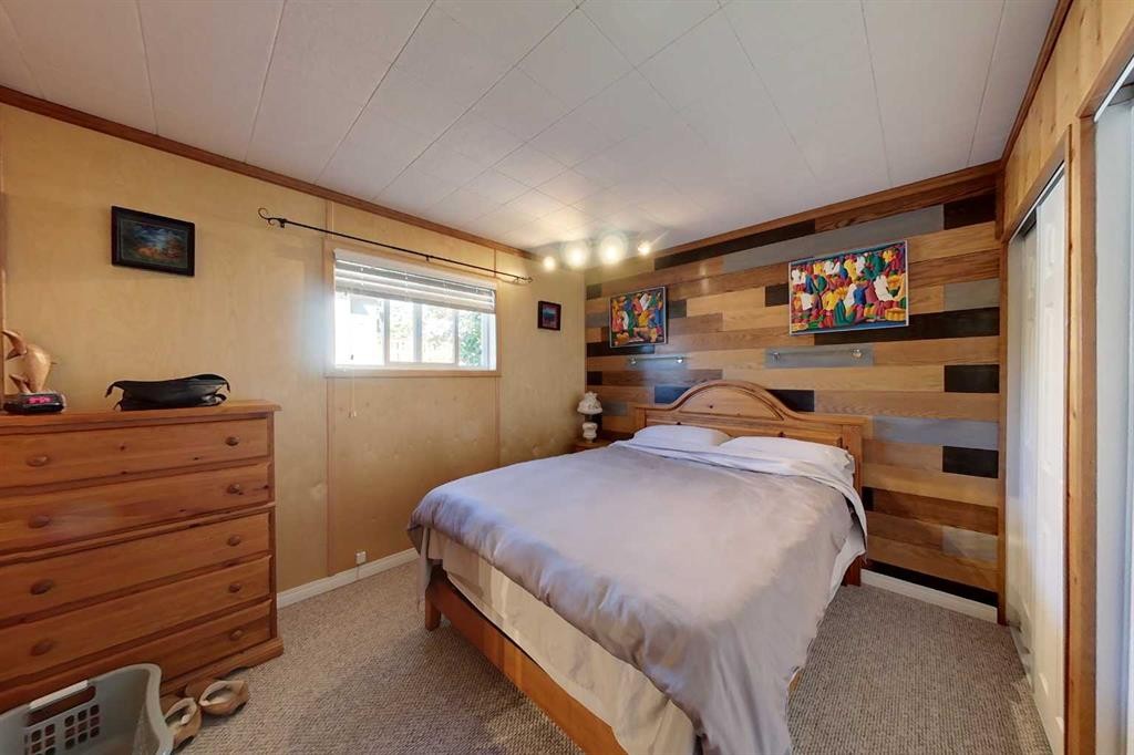 734041 Range Road, Wagner, AB - Indoor Photo Showing Bedroom